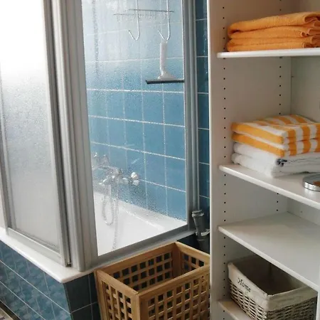 Kardinalsberg Modern Retreat برنكاستيل كويس