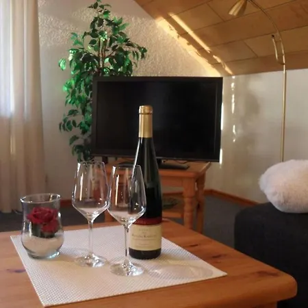 Kardinalsberg Modern Retreat * برنكاستيل كويس